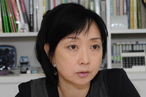 川上麻衣子語るコロナ闘病生活「味覚異常で水すら塩っ辛かった」