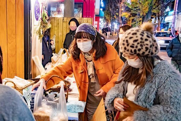 枝元なほみの「夜のパン屋さん」コロナ禍のパン廃棄や困窮支援に