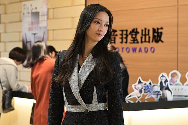 冬ドラマ 衣装情報サイト の3人が着こなしチェック 21年2月19日 ウーマンエキサイト 1 3 冬ドラマ 衣装情報サイト の3人が着こなしチェック 21年2月19日 ウーマンエキサイト 1 3