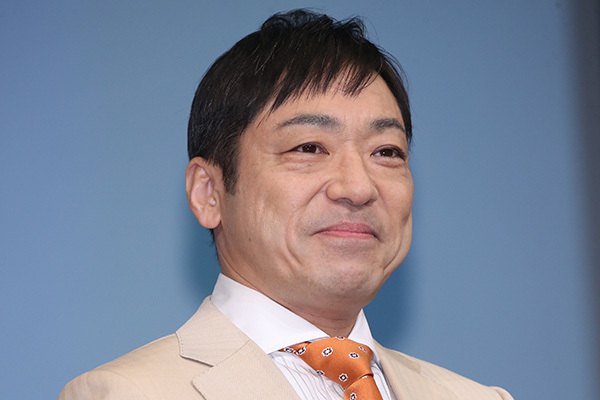 「99.9」映画化支える松本潤と香川照之の“18歳差の友情”