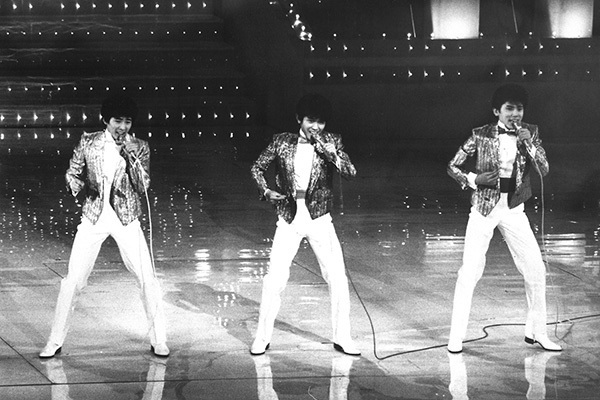 紫吹淳 悩める中学生時代支えたのは「シブがき隊」だった