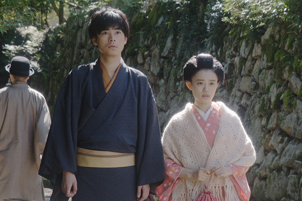 杉咲花、成田凌、明日海りお…「おちょやん」キャスト秘話