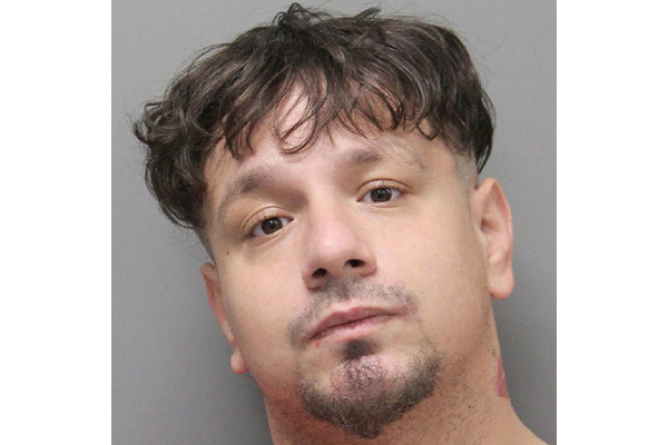 口論で高速道路に赤ちゃん放置…母親の交際相手を逮捕