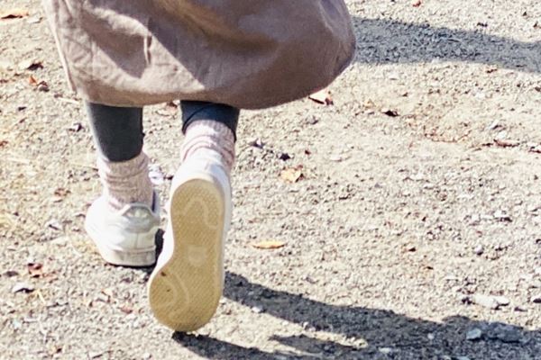 認知症グレーゾーン対策に“自分ほめ”と“トントン運動”