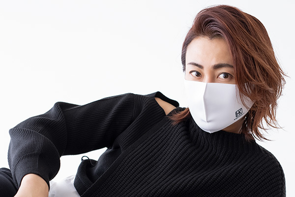 氷川きよしがマスク姿で語った「風の時代」と新スタイル