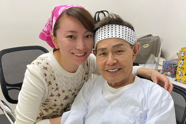 綾菜さん明かす加藤家の日常「加トちゃんがLINEデビュー」