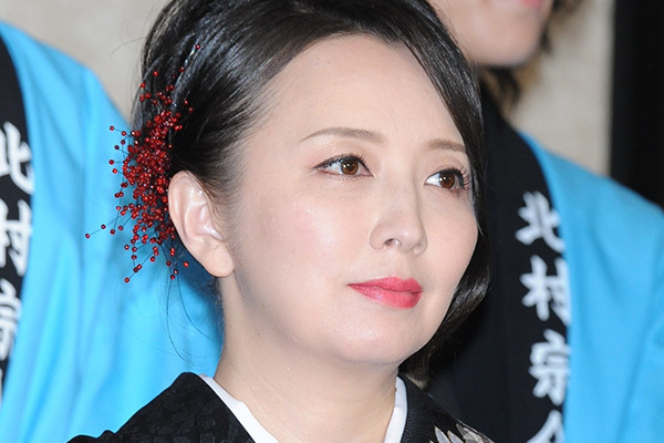 高橋由美子 不倫関係から結婚へ、父親語っていた悔恨の日々
