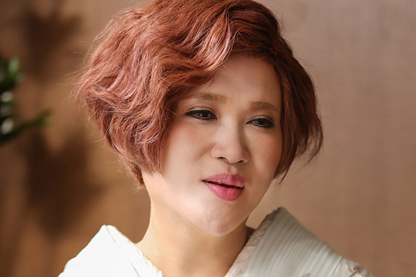 IKKO実践するコロナ禍の美肌術「たるみ、乾燥、日焼けに注意」