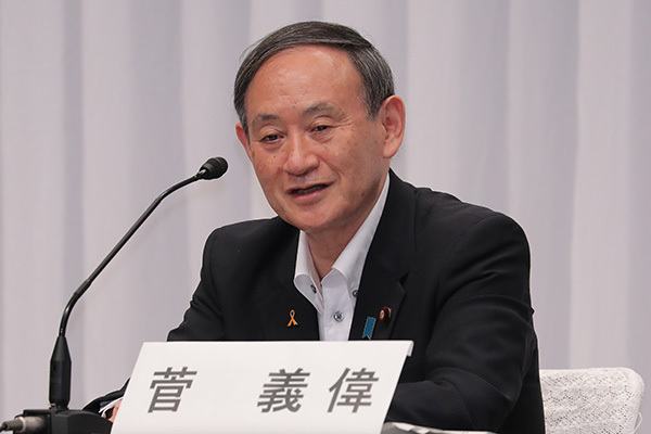 「ボロ負けじゃん」菅首相“コロナ勝った証”発言に批判殺到