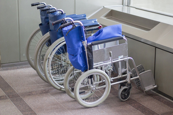 老人ホーム、サ高住、ケアハウス、特養…高齢者施設の違いは何？