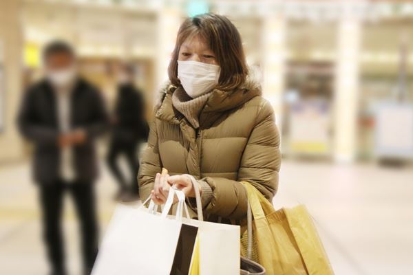 小室佳代さん　脱金髪の衝撃イメチェン姿【上半期ベストスクープ】