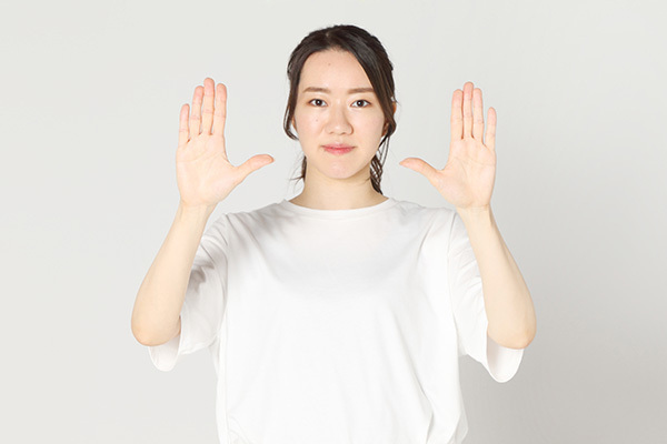 専門医考案「脳の血流を活性化！　認知症予防に『OK指体操』」