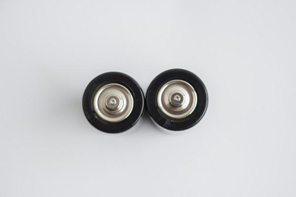 携帯扇風機も要注意「充電式グッズの発火」を防ぐ心得