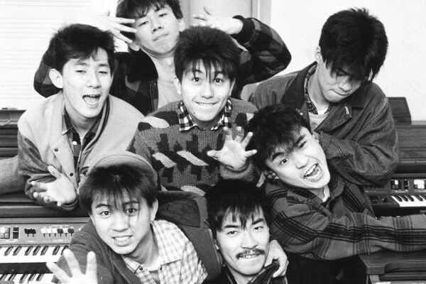 チェッカーズが団塊ジュニアに与えた影響 みんな前髪を伸ばし始め 21年7月12日 ウーマンエキサイト 1 2