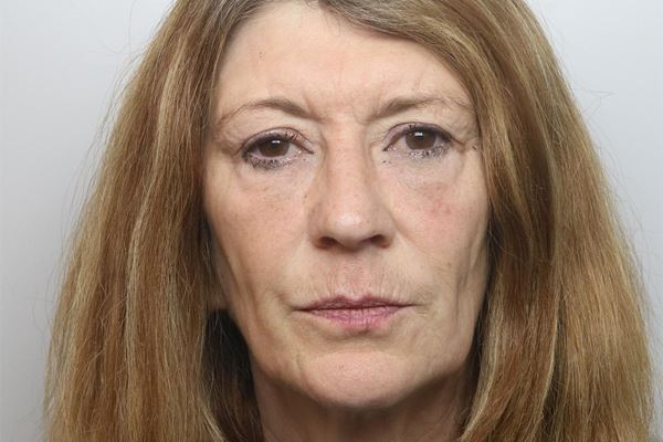 夫に砂糖入りのドロドロ熱湯をかけて殺した女が終身刑に