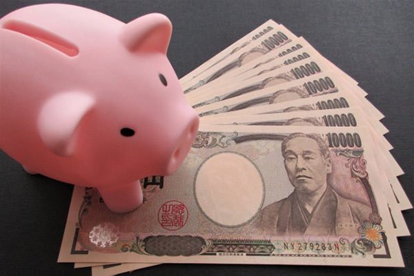 60代からの病気とお金年表 貯金1000万円では10年も持たない！