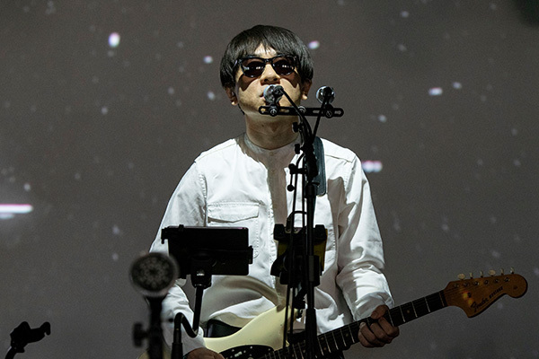 小山田圭吾　フジロックも出演中止に…大き過ぎた“いじめ自慢”の代償