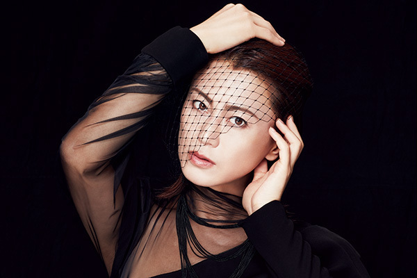 氷川きよし最新“美ジュアル”解禁！ありのままにーー