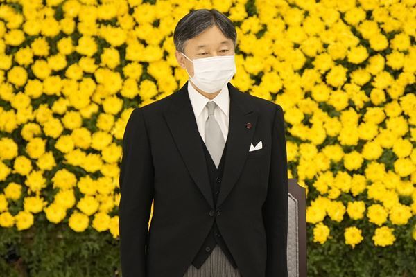 天皇陛下 政治的と批判も…戦没者追悼式で異例のコロナ再言及