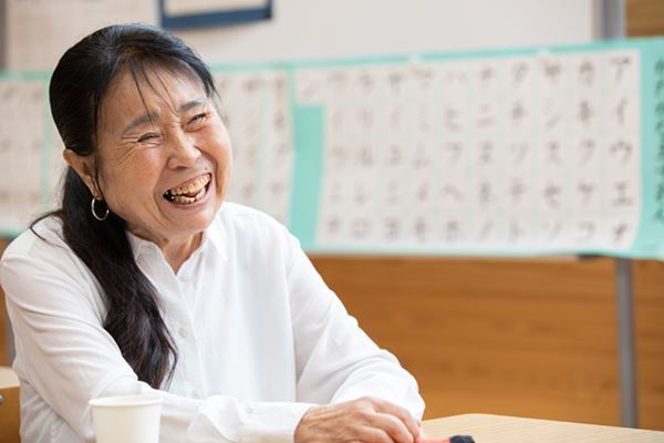 “70代の中学生”働きづめの10代から憧れた教室は「輝いとった」