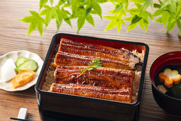 うな重の松竹梅…「竹」を選ぶ人が圧倒的に多いワケ 行動経済学で解説