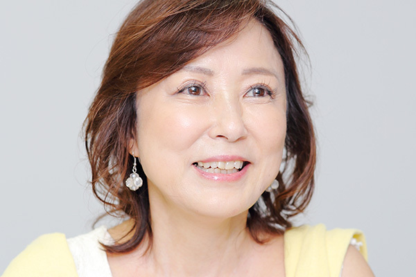 「隣に座るとツバを吐かれて…」つちやかおり語るマッチファンの妬み