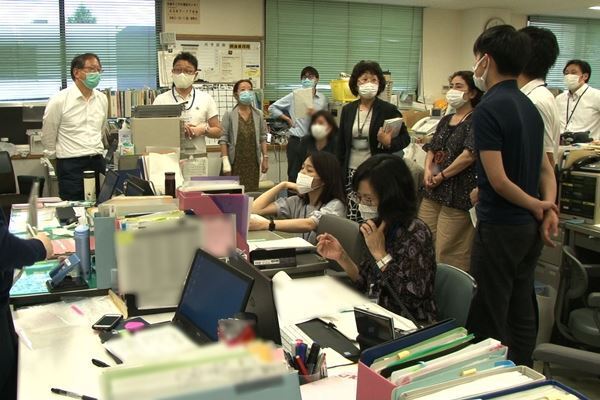 コロナ禍の保健所の過酷さを後世に 79歳女性映画監督の奮闘