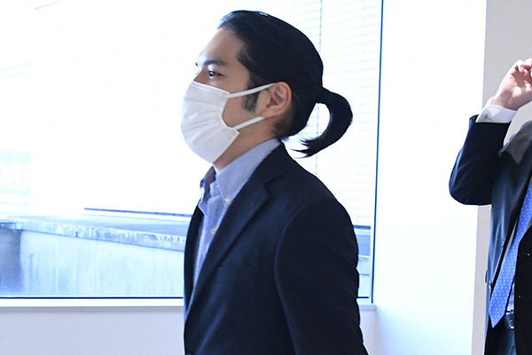 小室圭さん　ギャラは億単位？一時金辞退確定で高まる“皇室暴露本”発売のススメ