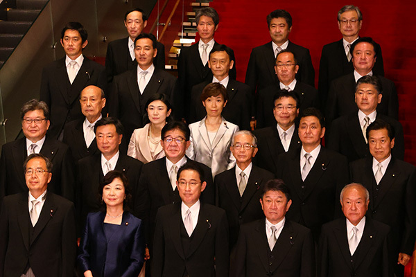 “出がらし内閣”との声も…岸田内閣「コロナ有事に不安」