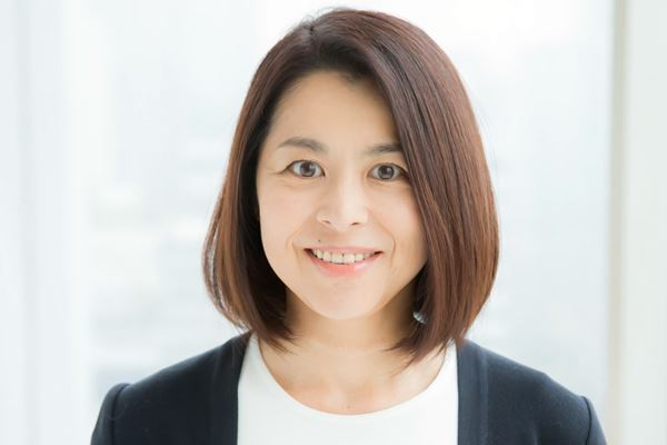 王理恵　姉妹3人正座で…不満だった“父・王貞治のナイター観戦”