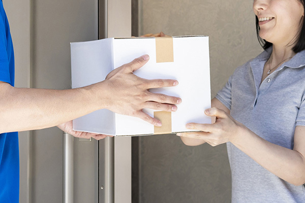 意外な宅配便の裏技5つ！スマホだけで配送料を180円下げる方法は？