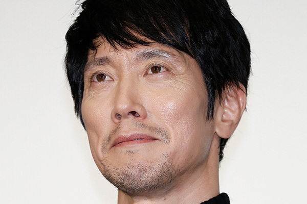 佐々木蔵之介　カウンター席NG、電車も乗り継ぎ…電撃婚生んだ徹底スクープ封じ術