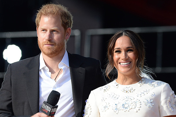 「ネットのデマは世界規模の人道的危機」ヘンリー王子が対談で警鐘