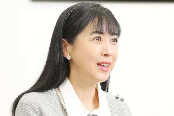 西村知美さん悩む睡眠時無呼吸症候群「隠れ脳梗塞も見つかって……」