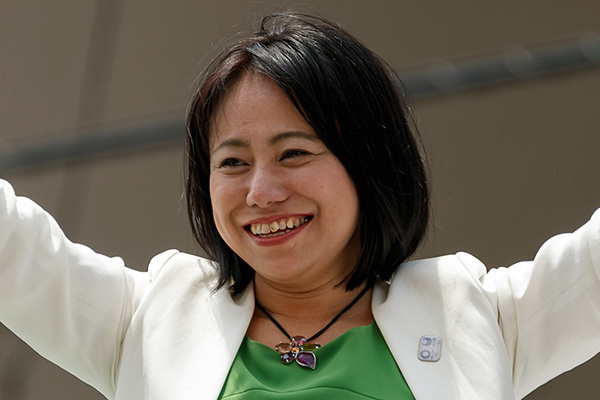 木下都議“体調悪化”で欠席…「辞職して治療専念を」呆れ声