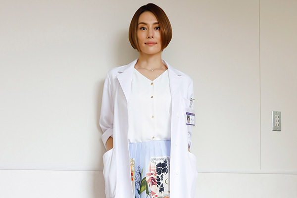 『ドクターX』大門未知子の「オンとオフ」ファッション解説