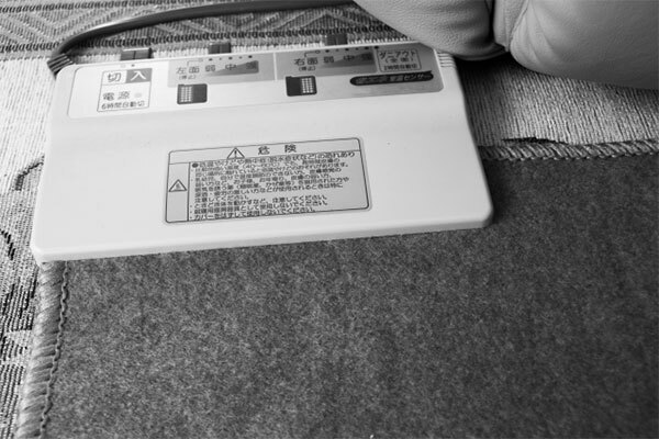 冬の暖房費「ホットカーペットを適切サイズにすれば2430円節約」