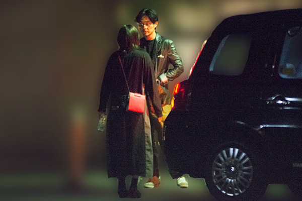 松田龍平が彼女を置き去り、早乙女太一は西山茉希を叩きつけ…芸能人の壮絶な“痴話ゲンカ”現場