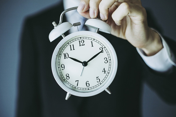 空気階段・もぐら　遅刻癖でも芸人仲間から愛されているワケ