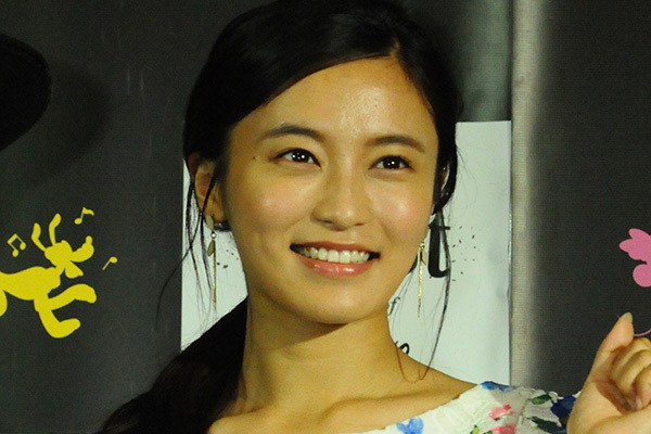 小島瑠璃子「太っている人いない えらいなぁ」はなぜ炎上したのか