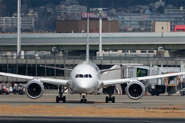 ダイヤモンド☆ユカイ　空港で搭乗時刻遅刻に「こっちも頑張ってる」と反論も「逆ギレ」と非難続出