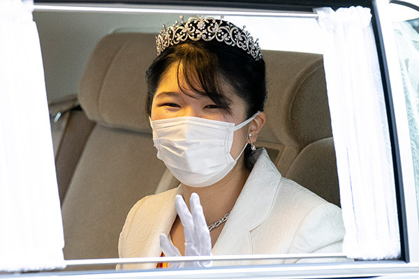 愛子さま　天皇陛下から教わる記者会見の極意「ユーモアを大切に」