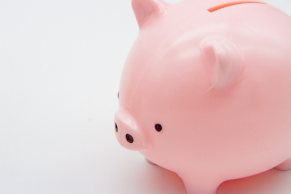 税金クイズ「暮らし編」やるだけで税金を取られるスポーツは？