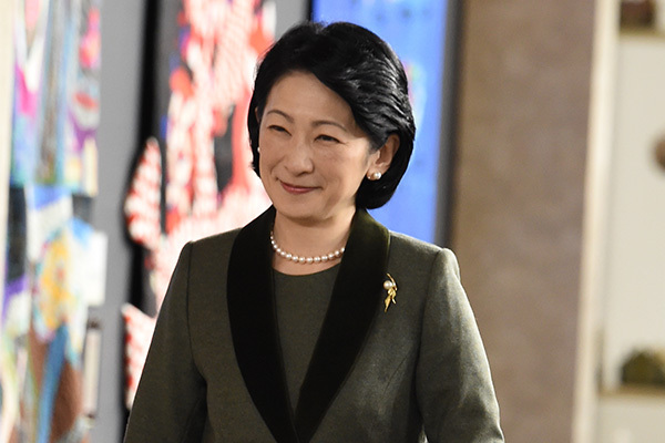 “皇室の道義”より学歴優先？波紋呼ぶ秋篠宮家の“東大一直線”教育方針