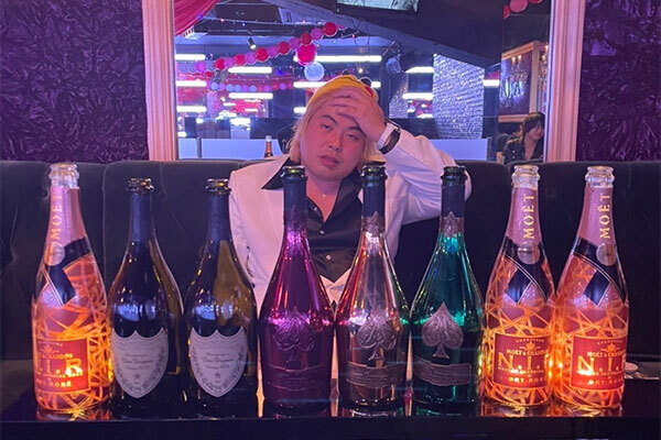 へずまりゅう　ホスト3週間で1100万円売上！うち800万円は1人の女性が