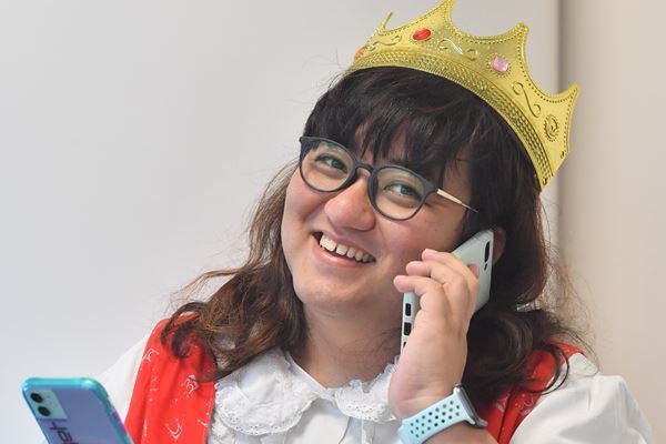 “格安”なのに8000円請求が…知っておきたいスマホ3タイプの特徴