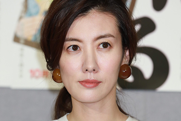 ともさかりえも42歳で発症を告白…コロナ禍で「若年性更年期」が増加中