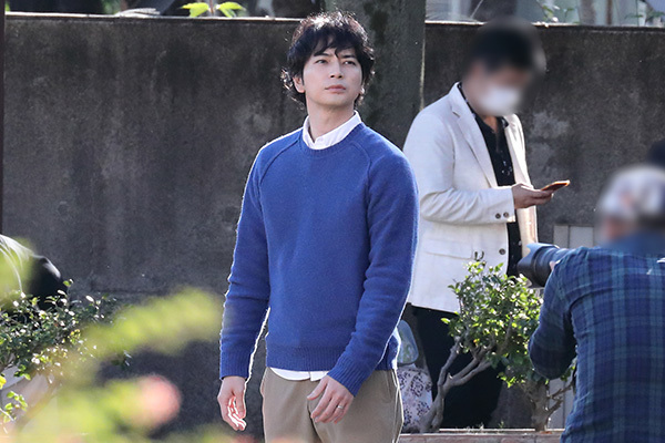 松本潤『99.9』で芽生えた監督業挑戦の野望…盟友・小栗旬からも刺激