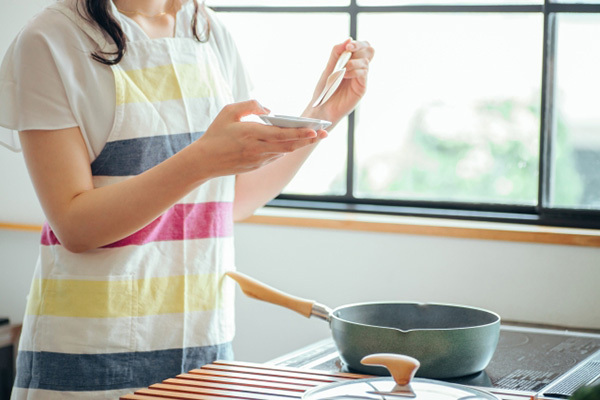 煮魚の「煮汁の沸騰待ち」しなくてOK　省略できる下ごしらえ