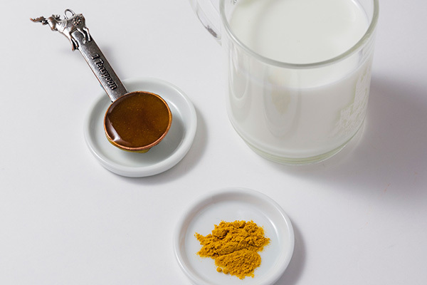 インド式健康ドリンク「ゴールデンミルク」で脳も体も元気に！